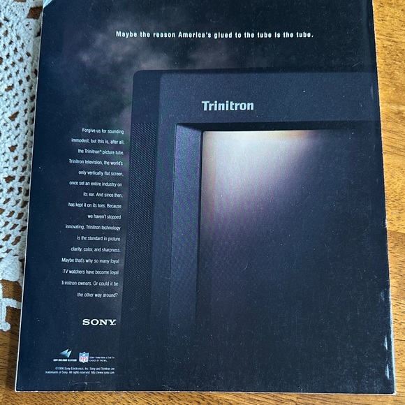 George Magazine December Issue - Picture 2 of 5